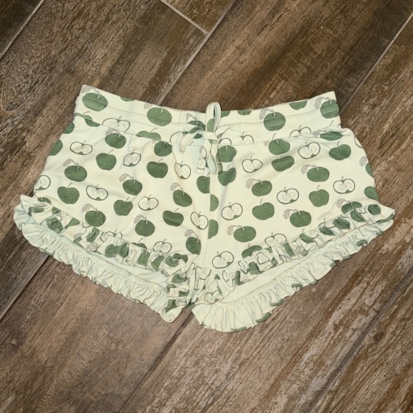 kate quinn Other - Kate Quinn Green Apple 🍏 Print Ruffle Sleep Shorts